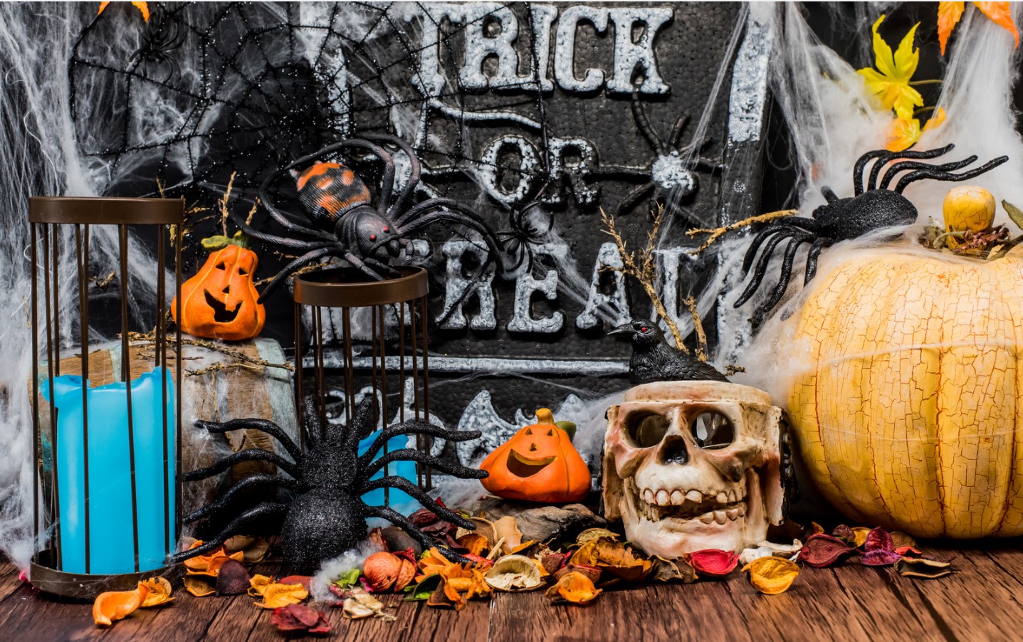 outdoor-halloween-decorations